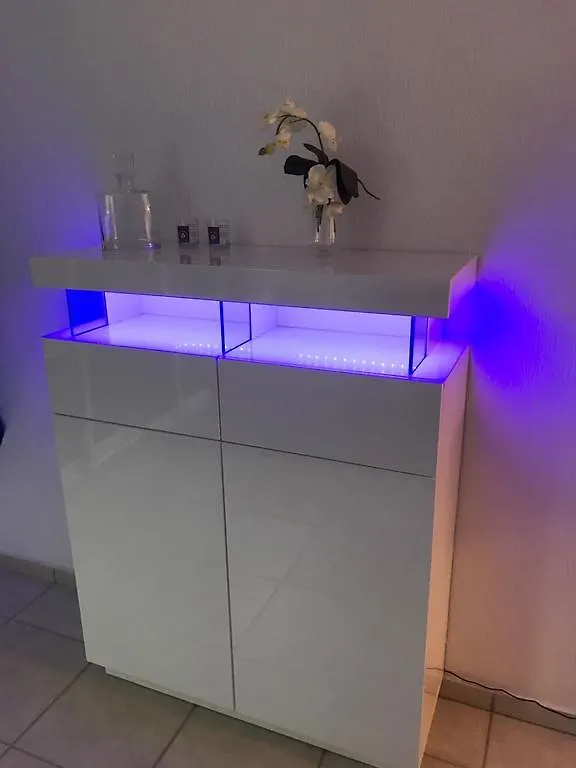 דירות לה גוסייר Studio Damquin 0*,  גוואדלופ